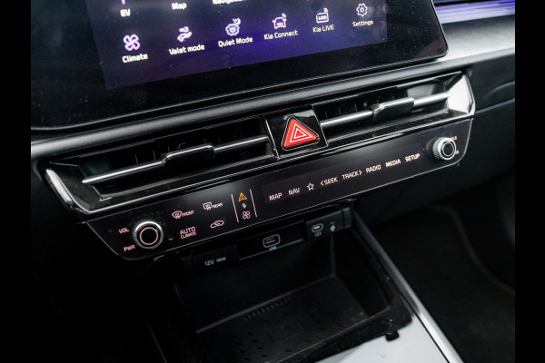 Kia Niro EV Plus 64.8 kWh l Lederlook bekleding l Stoelverwarming l El. verstelbare stoelen l