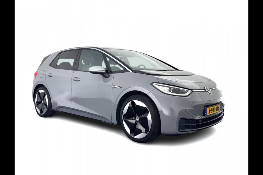 Volkswagen ID.3 First Max 58 kWh [ 3-Fase-11kW ] {SOH-92%} (INCL-BTW) *PANO | HEAD-UP | ADAPTIVE-CRUISE | FULL-LED | BLINDSPOT | CAMERA | KEYLESS | MICROFIBRE | AMBIENTLIGHT | NAVI-FULLMAP | DAB+ | ECC | HEATED-SPORTSEATS | DIGI-COCKPIT | 20"ALU*