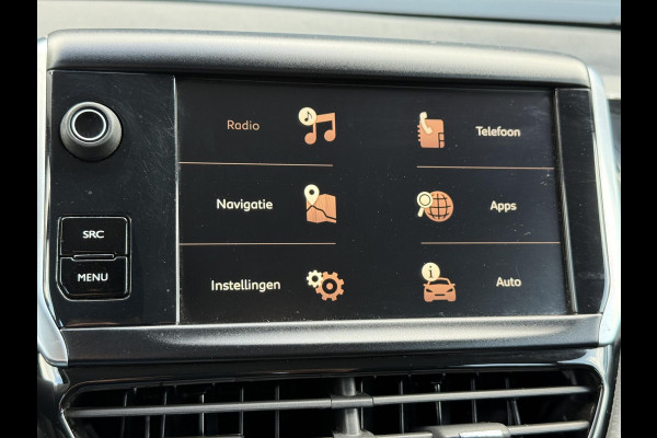 Peugeot 2008 1.2 PureTech Blue Lion 110pk,Trekhaak,2e Eigenaar,Navi,Automaat,Airco,Cruise,Lm velgen,Nieuwe Apk bij Aflevering