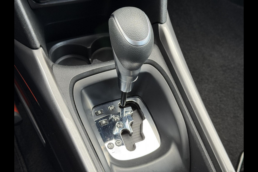 Peugeot 2008 1.2 PureTech Blue Lion 110pk,Trekhaak,2e Eigenaar,Navi,Automaat,Airco,Cruise,Lm velgen,Nieuwe Apk bij Aflevering