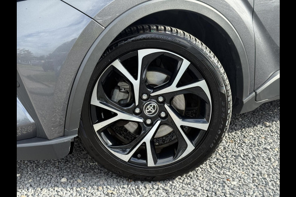 Toyota C-HR 2.0 Hybrid Bi-Tone Dealer Onderhouden,Camera,Trekhaak,184pk,Navi,Stoelverwarming,Clima,Cruise,Pdc V+A,Lm velgen,Apk tot 09-2026