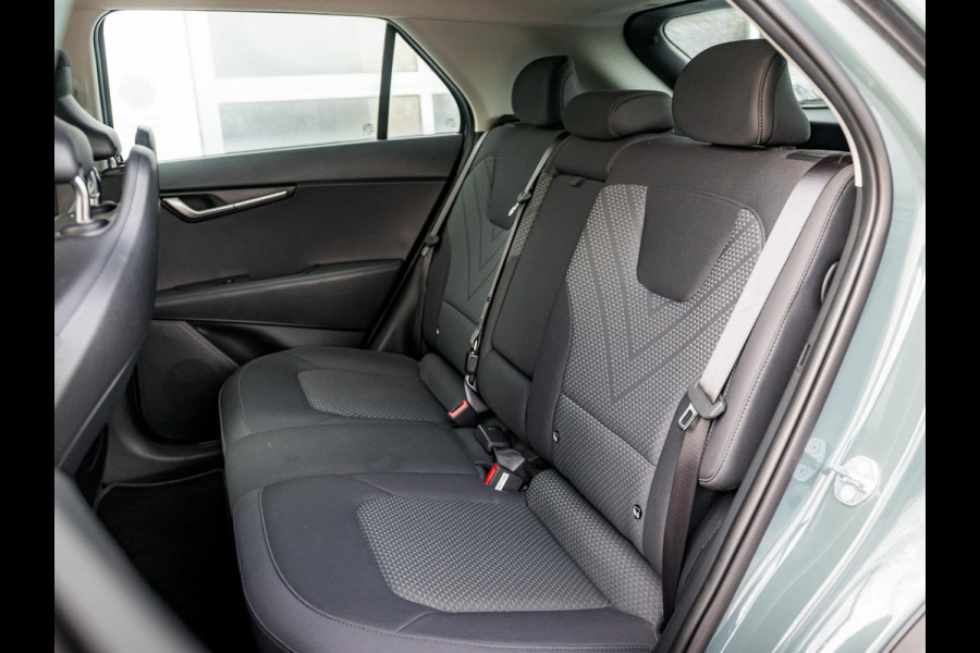 Kia Niro EV Light 64.8 kWh Navigatie l Airco l