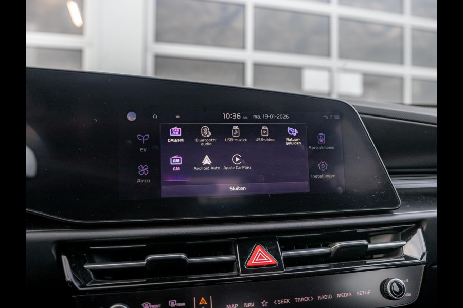 Kia Niro EV Light 64.8 kWh Navigatie l Airco l