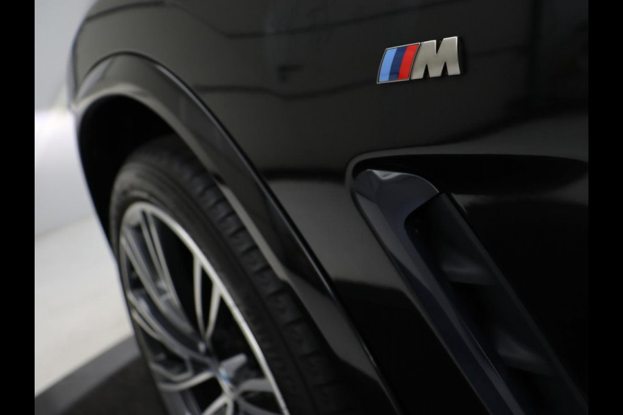 BMW X4 xDrive30i M Sport | Panoramadak | Head-Up | Leder | Stoelverwarming | 360 Camera | Adaptive cruise | Carplay | Sfeerverlichting | Full LED | Sportstoelen | 21'' | Navigatie