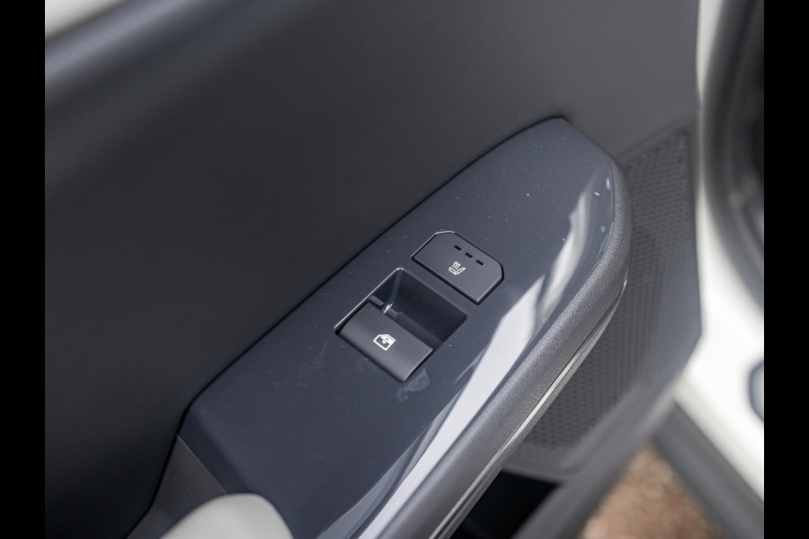 Kia EV5 GT-Line Business Edition 81.4 kWh 17 % bijtelling l Stoelverwarming l El. verstelbare stoelen met memory functie. l Zwarte logo's.