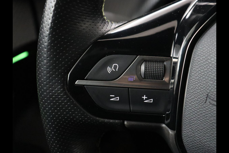 Peugeot e-2008 EV GT 50 kWh | SOH 98% | Carplay | Half leder | Camera | Digital Cockpit | Full LED | Cruise control | Climate control | Bluetooth