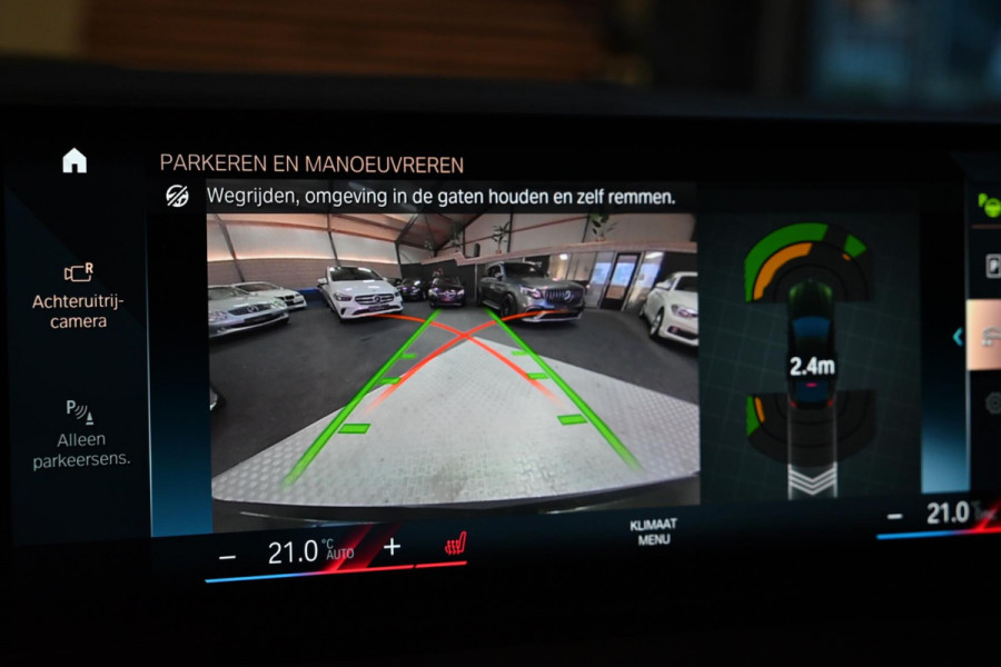 BMW i4 EDrive40 High Executive 84 kWh - M-Sport - Stuurverwarming - Harman Kardon - Adaptive Cruise Control - Schuifdak -