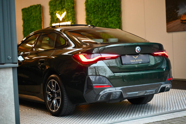 BMW i4 EDrive40 High Executive 84 kWh - M-Sport - Stuurverwarming - Harman Kardon - Adaptive Cruise Control - Schuifdak -