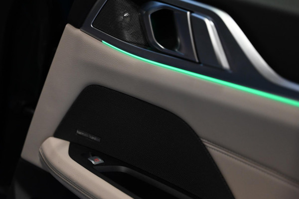BMW i4 EDrive40 High Executive 84 kWh - M-Sport - Stuurverwarming - Harman Kardon - Adaptive Cruise Control - Schuifdak -