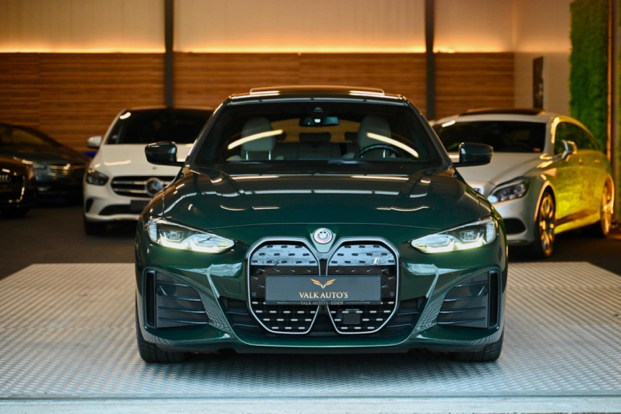 BMW i4 EDrive40 High Executive 84 kWh - M-Sport - Stuurverwarming - Harman Kardon - Adaptive Cruise Control - Schuifdak -