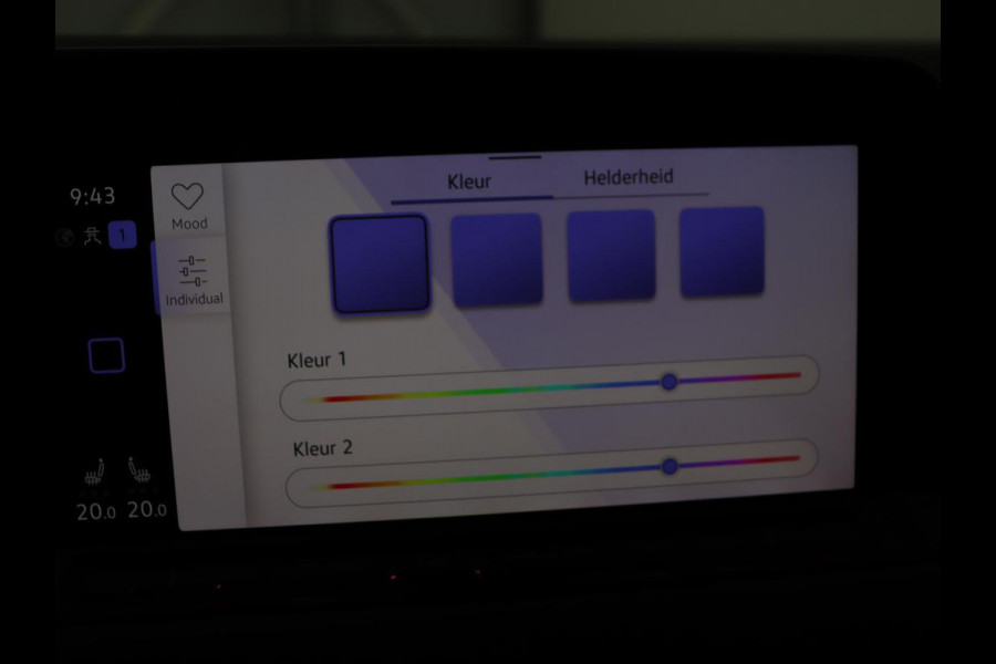Volkswagen Golf 1.5 eTSI Style | Stoelverwarming | Trekhaak | Camera | Stuurverwarming | Memory | Sfeerverlichting | Carplay | Navigatie | Adaptive cruise | Parkeerhulp | Climate control