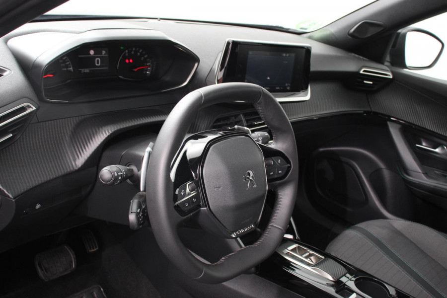 Peugeot 2008 1.2 PureTech 130pk Automaat Allure Navigatie Climate Control Lichtmetalen Velgen Parkeersensoren Cruise Control