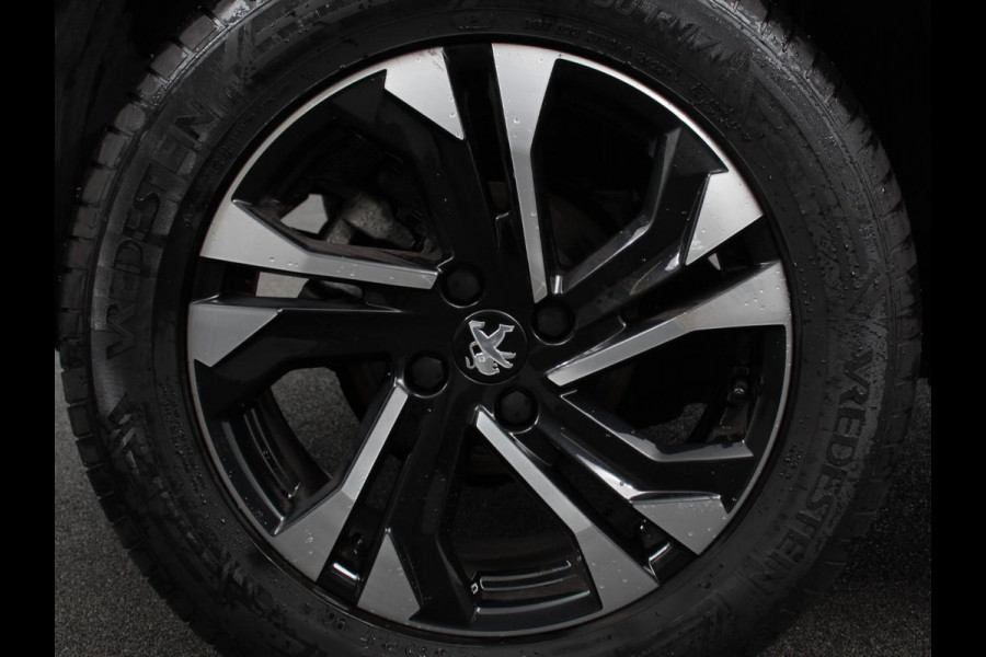 Peugeot 2008 1.2 PureTech 130pk Automaat Allure Navigatie Climate Control Lichtmetalen Velgen Parkeersensoren Cruise Control