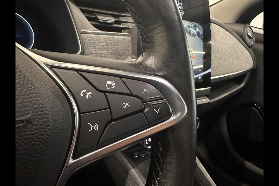 Renault ZOE R135 Intens 52 kWh Koopaccu Navigatie Apple Carplay/Android Auto Camera Parkeersensoren Cruise Control Stoel- en stuurverwarming Climate Control Lichtmetalen velgen