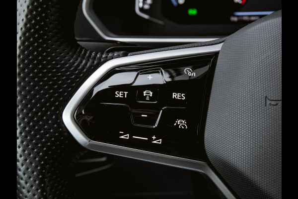 Volkswagen Tiguan 1.5 TSI 2x R-line Stoelverw.|Trekhaak|ACC|Stuurverw.|Camera|Virtual Cockpit