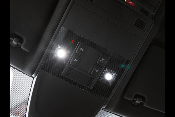 Volkswagen Tiguan 1.5 TSI 2x R-line Stoelverw.|Trekhaak|ACC|Stuurverw.|Camera|Virtual Cockpit