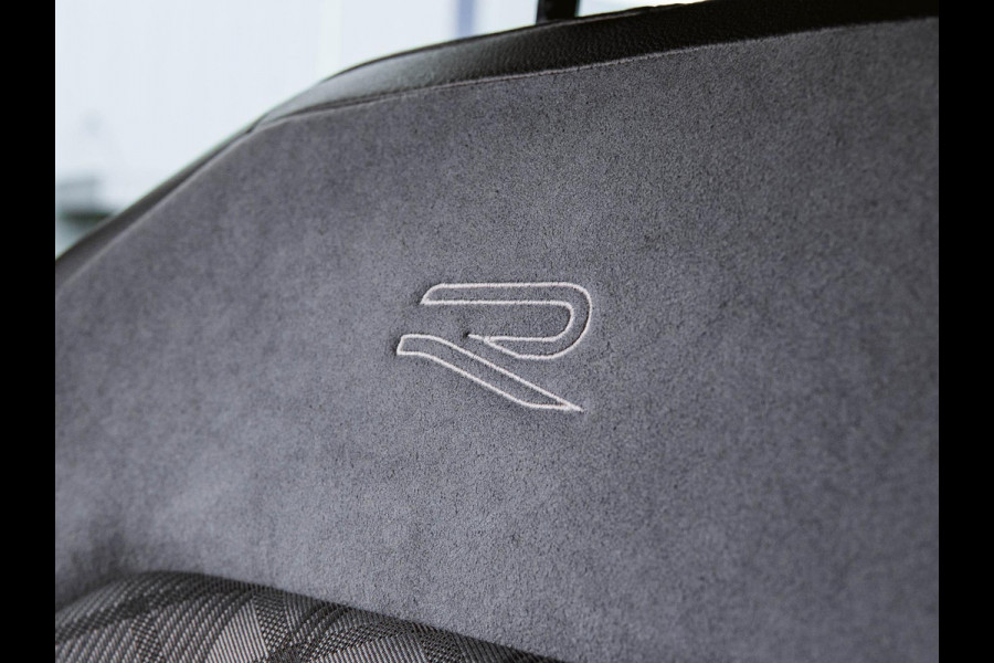 Volkswagen Tiguan 1.5 TSI 2x R-line Stoelverw.|Trekhaak|ACC|Stuurverw.|Camera|Virtual Cockpit