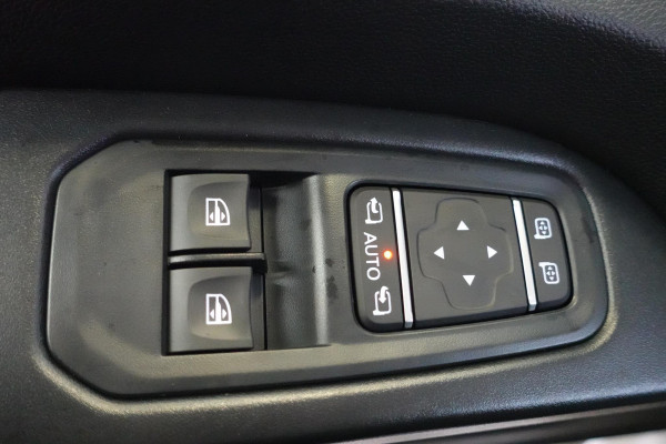 Renault Trafic 2.0 Blue dCi 150PK T30 L2H1 Advance | Camera | Cruise Control | PDC | Trekhaak | Betimmering | Navigatie/Apple Carplay/Android Auto