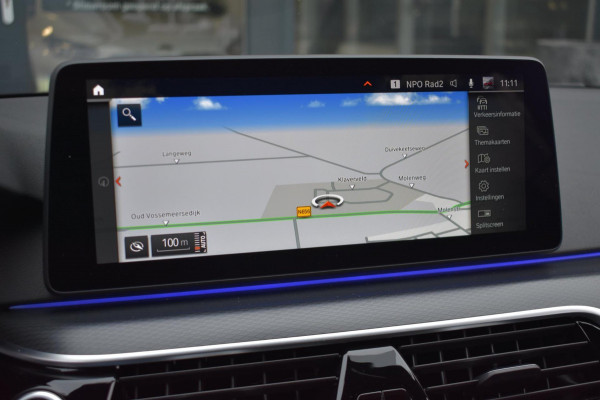 BMW 5 Serie Touring 520i M-Sport | LASERLIGHT | NAP | DEALER ONDERHOUDEN | APPLE CARPLAY | ANDRIOD AUTO | SFEERVERLICHTING