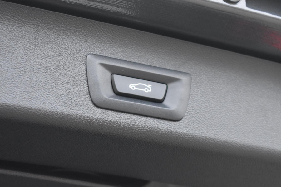 BMW 5 Serie Touring 520i M-Sport | LASERLIGHT | NAP | DEALER ONDERHOUDEN | APPLE CARPLAY | ANDRIOD AUTO | SFEERVERLICHTING