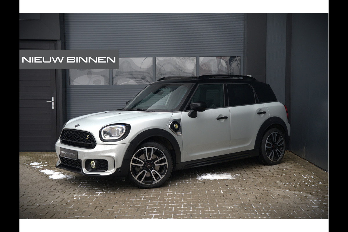 MINI Countryman 1.5 Cooper S E ALL4 | JCW | Panoramadak | Stoelverwarming | Harman Kardon | Head-Up Display | John Cooper Works | Camera | Apple Carplay | Parkeersensoren | Keyless |
