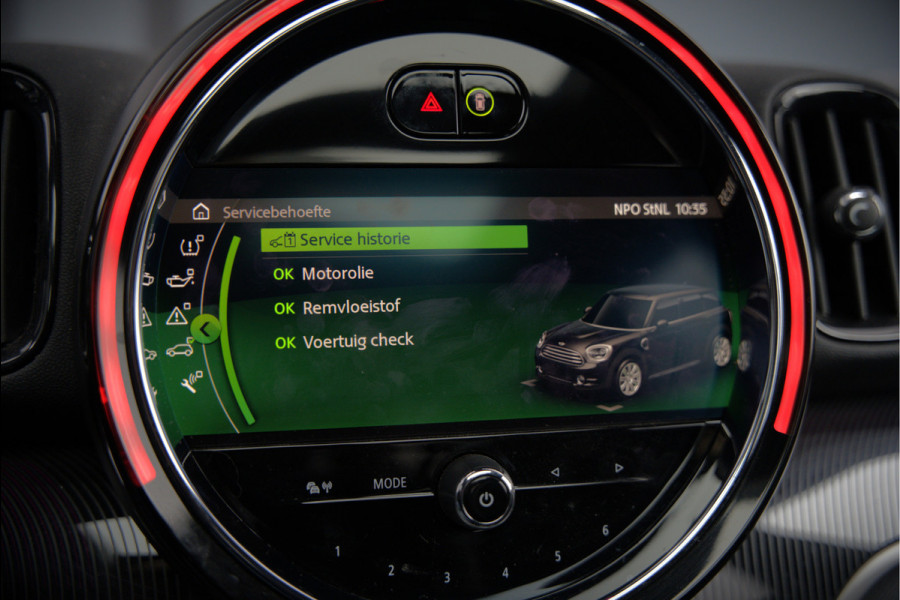 MINI Countryman 1.5 Cooper S E ALL4 | JCW | Panoramadak | Stoelverwarming | Harman Kardon | Head-Up Display | John Cooper Works | Camera | Apple Carplay | Parkeersensoren | Keyless |