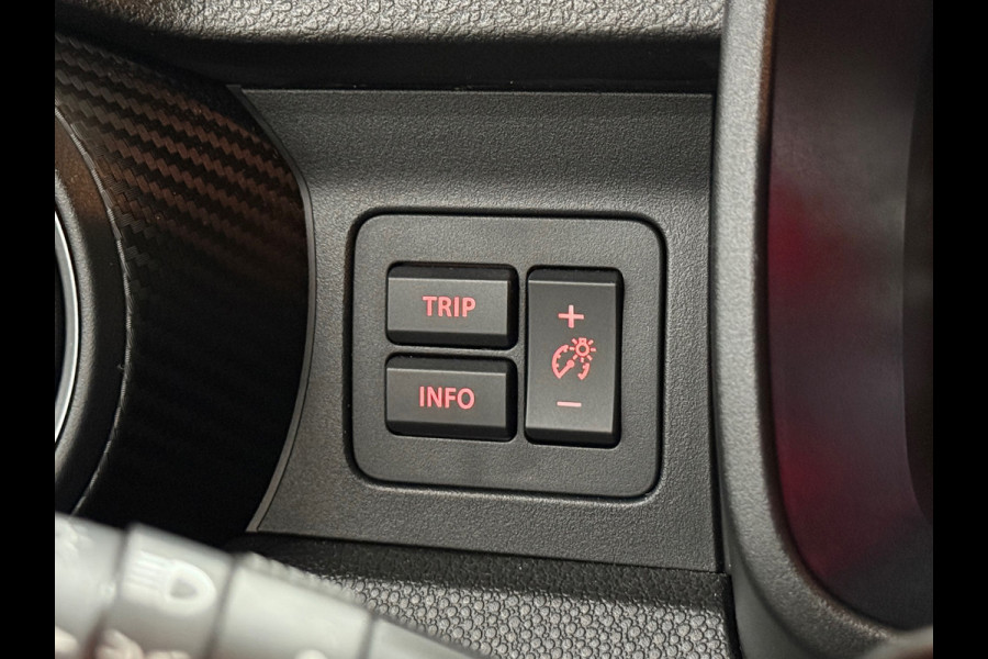 Suzuki Ignis 1.2 Smart Hybrid Select Automaat | Camera | Stoelverwarming | DAB Radio | LED | 16' inch