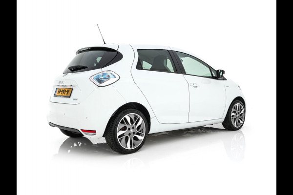 Renault ZOE R110 Bose 41 kWh (inclusive-Battery) {3-Fase}{SOH-85%} Aut.*LEATHER | BOSE-AUDIO | KEYLESS | CRUISE |  NAVI-FULLMAP | CAMERA | DIGI-COCKPIT | HEATED-COMFORTSEATS | ECC | PDC | FULL-LED | PRIVACYGLASS | 17"ALU*