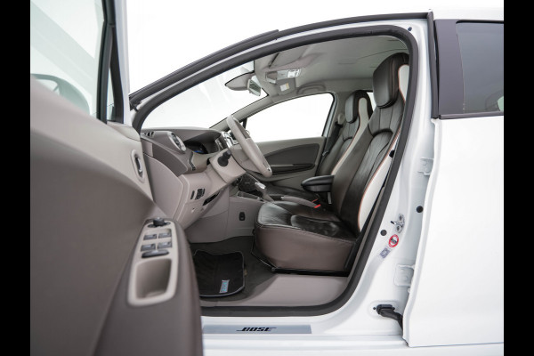 Renault ZOE R110 Bose 41 kWh (inclusive-Battery) {3-Fase}{SOH-85%} Aut.*LEATHER | BOSE-AUDIO | KEYLESS | CRUISE |  NAVI-FULLMAP | CAMERA | DIGI-COCKPIT | HEATED-COMFORTSEATS | ECC | PDC | FULL-LED | PRIVACYGLASS | 17"ALU*
