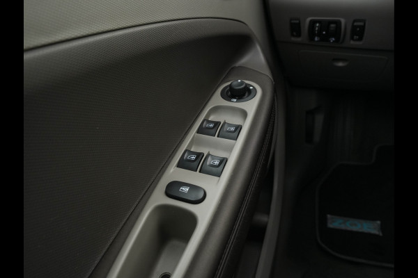 Renault ZOE R110 Bose 41 kWh (inclusive-Battery) {3-Fase}{SOH-85%} Aut.*LEATHER | BOSE-AUDIO | KEYLESS | CRUISE |  NAVI-FULLMAP | CAMERA | DIGI-COCKPIT | HEATED-COMFORTSEATS | ECC | PDC | FULL-LED | PRIVACYGLASS | 17"ALU*