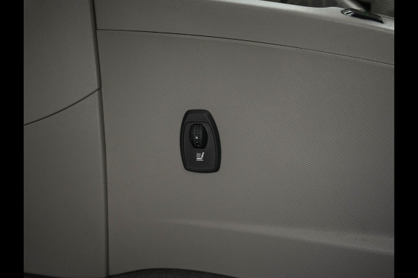 Renault ZOE R110 Bose 41 kWh (inclusive-Battery) {3-Fase}{SOH-85%} Aut.*LEATHER | BOSE-AUDIO | KEYLESS | CRUISE |  NAVI-FULLMAP | CAMERA | DIGI-COCKPIT | HEATED-COMFORTSEATS | ECC | PDC | FULL-LED | PRIVACYGLASS | 17"ALU*