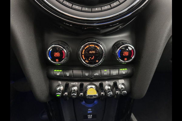 MINI Mini Electric Yours 33 kWh [ 3-Fase-11kW ] {SOH-100%} (INCL-BTW) Aut.* HEATPUMP | PANO | LEATHER | DIGI-COCKPIT | HEAD-UP | FULL-LED | NAVI-FULLMAP | HEATED-SPORTSEATS | DAB | CRUISE | HARMAN/KARDON | CAMERA | KEYLESS | AMBIENTLIGHT | 17"ALU*