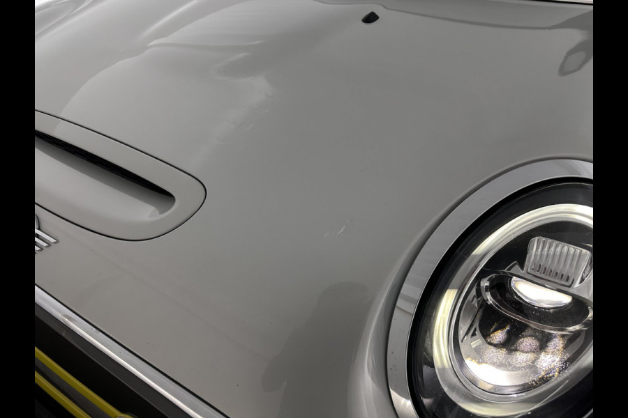 MINI Mini Electric Yours 33 kWh [ 3-Fase-11kW ] {SOH-100%} (INCL-BTW) Aut.* HEATPUMP | PANO | LEATHER | DIGI-COCKPIT | HEAD-UP | FULL-LED | NAVI-FULLMAP | HEATED-SPORTSEATS | DAB | CRUISE | HARMAN/KARDON | CAMERA | KEYLESS | AMBIENTLIGHT | 17"ALU*