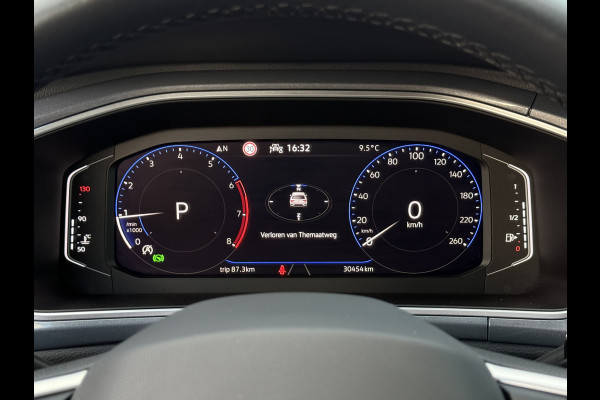 Volkswagen T-Roc 1.5 TSI Move | ACC | Camera | IQ Light | DAB+ | 18 inch