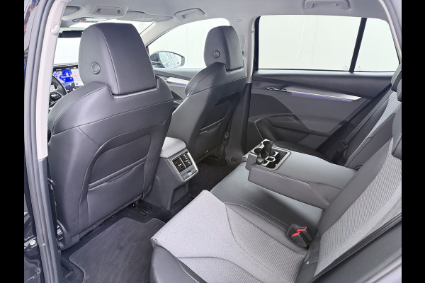 Škoda ENYAQ iV 80 Adap.Cruise Soh 92% Camera Apple Carplay Android Auto Navi Ecc Pdc Stoel+Stuurverwarming Led Privacy Glas Keyless advanced Bluetooth 1e Eigenaar Origineel Nederlandse Auto 1.000kg trekvermogen