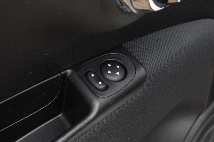 Fiat 500C 1.2 Lounge|Nav|Carplay|Cruise|16"|PDC|