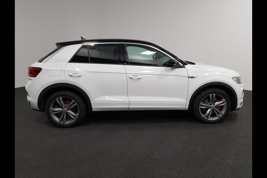 Volkswagen T-Roc 1.5 TSI 150pk DSG R-Line Sport | Navigatie | Virtual Cockpit | Climate Control | DAB | Electrische Achterklep | 18"LMV | Stoelverwarming