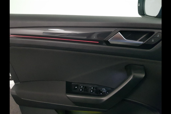 Volkswagen T-Roc 1.5 TSI 150pk DSG R-Line Sport | Navigatie | Virtual Cockpit | Climate Control | DAB | Electrische Achterklep | 18"LMV | Stoelverwarming