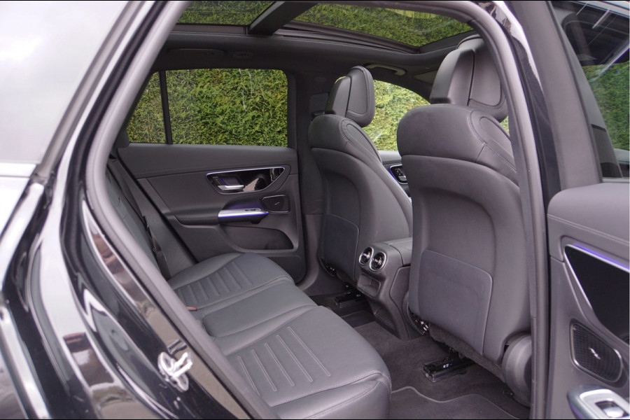 Mercedes-Benz GLC GLC 300 e 4MATIC AMG Line Night | Panorama Keyless Rijassistentie Leder
