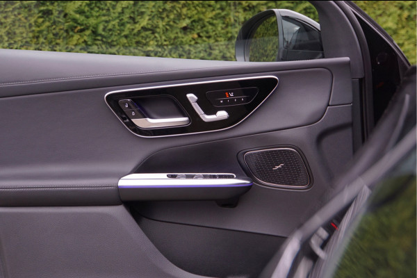 Mercedes-Benz GLC GLC 300 e 4MATIC AMG Line Night | Panorama Keyless Rijassistentie Leder