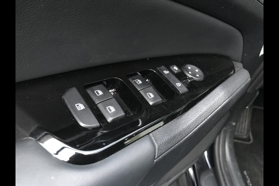 Kia Sportage 1.6 Hybrid DynamicPlusLine Panoramadak 7 JAAR GAR.