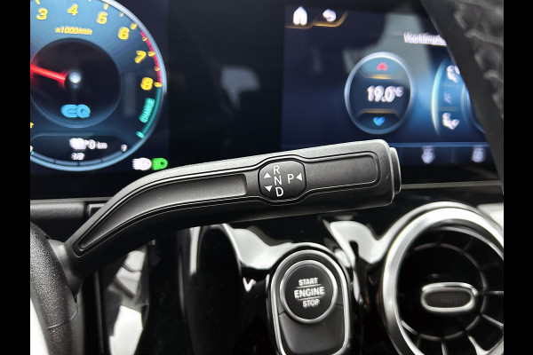 Mercedes-Benz GLA 250 e Business Solution Luxury Limited Lichtmetalen velgen | Navigatie | Parking support met camera achter | Inclusief 24 maanden MB Certified garantie voor Europa.