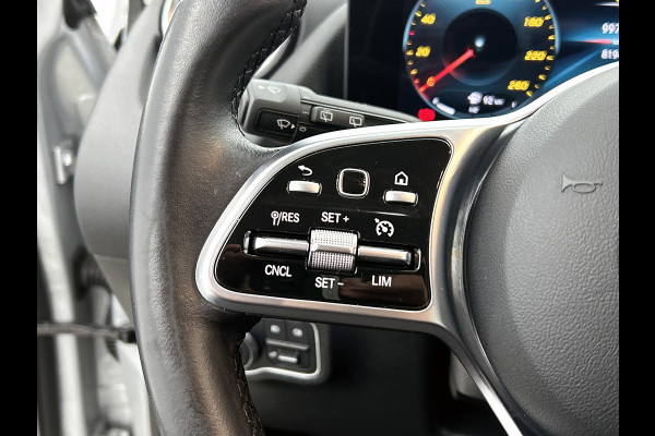 Mercedes-Benz GLA 250 e Business Solution Luxury Limited Lichtmetalen velgen | Navigatie | Parking support met camera achter | Inclusief 24 maanden MB Certified garantie voor Europa.