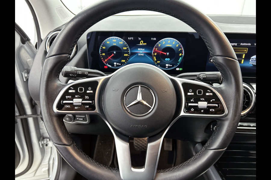 Mercedes-Benz GLA 250 e Business Solution Luxury Limited Lichtmetalen velgen | Navigatie | Parking support met camera achter | Inclusief 24 maanden MB Certified garantie voor Europa.