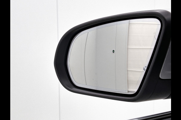 Mercedes-Benz GLA 250 e Business Solution Luxury Limited Lichtmetalen velgen | Navigatie | Parking support met camera achter | Inclusief 24 maanden MB Certified garantie voor Europa.
