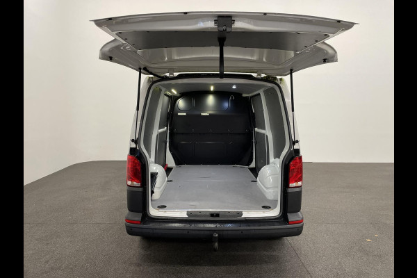Volkswagen Transporter 2.0 TDI L1H1 Comfortline 150 PK DSG Airco Cruise Control Stoelverwarming Trekhaak 2X Schuifdeur Achterklep