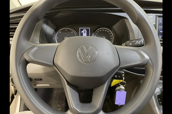 Volkswagen Transporter 2.0 TDI L1H1 Comfortline 150 PK DSG Airco Cruise Control Stoelverwarming Trekhaak 2X Schuifdeur Achterklep