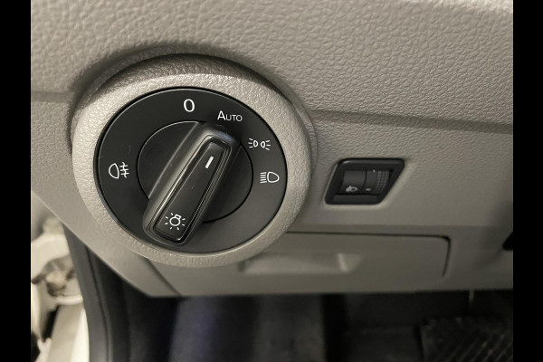 Volkswagen Transporter 2.0 TDI L1H1 Comfortline 150 PK DSG Airco Cruise Control Stoelverwarming Trekhaak 2X Schuifdeur Achterklep