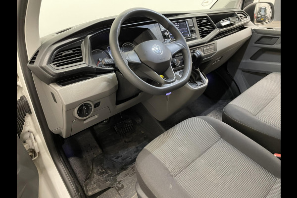 Volkswagen Transporter 2.0 TDI L1H1 Comfortline 150 PK DSG Airco Cruise Control Stoelverwarming Trekhaak 2X Schuifdeur Achterklep
