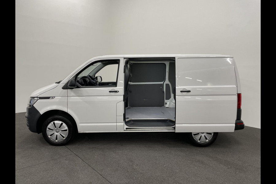 Volkswagen Transporter 2.0 TDI L1H1 Comfortline 150 PK DSG Airco Cruise Control Stoelverwarming Trekhaak 2X Schuifdeur Achterklep